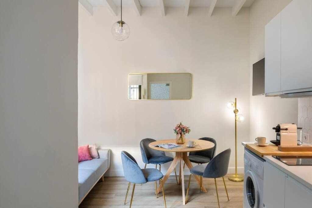 Monkeys Apartments San Roman Deluxe Sevilla Kültér fotó